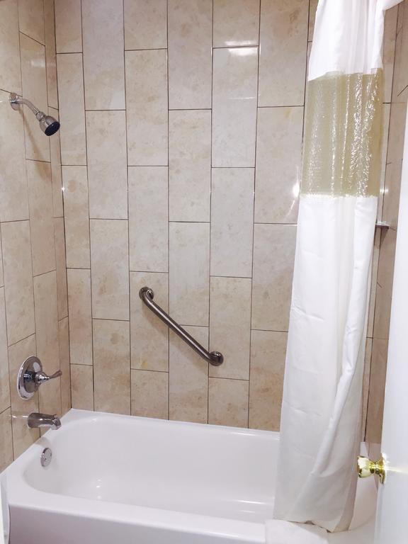Deluxe Inn West Memphis Phòng bức ảnh